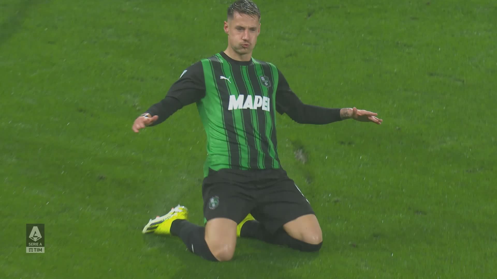 Sassuolo-Fiorentina 1-0, Decide Un Goal Di Pinamonti - LIRATV